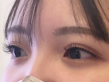 アイラッシュサロンミー(me)の写真/持続型マツエク“バインドロック”で理想の目元をキープ！メイクでは難しいデザインもおまかせください♪