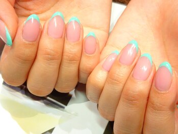 キャミ ネイル(CAMMY NAIL)/緑フレンチ