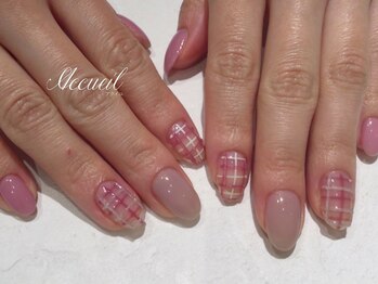 アクイユ 銀座店(ACCUEIL)/冬のモコモコチェックネイル