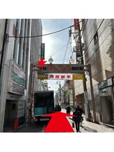 リアミーズ 北千住店(Ria Mii's)/4,「ほんちょう商店街」を直進