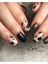 アンドットネイルズ(UN.nails)/メイン4本＋サブ2本