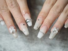 グランジュ(glaNje)/ワンホンネイル