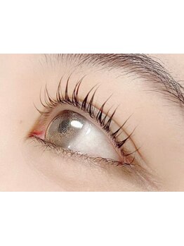 ボリュームのある目元にしたい