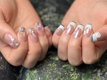 フレンチ　キャラネイル