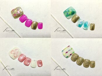 ファミーユ 新宿西口店(Famille)の写真/サンダルから見える足元がカワイイ♪ずっと同価格140色から選べる1カラー¥5980/選べるデザインコース¥7980