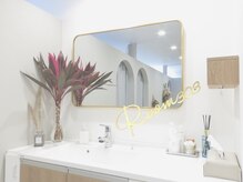 ルーム303(Room303)