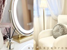 アリュージョン 四条烏丸店/丁寧なカウンセリング＆目元分析