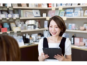 イリス 若葉台店(iiris)の写真/ 「内側×外側×理論を掛け合わせた、多角的アプローチで結果を変える本質ケア」