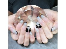 オンニネイル 名古屋栄店(Onnni Nail)の雰囲気(カラーフレンチ+フレンチ部分ミラー仕上げ)