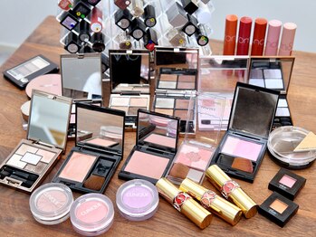 スタイルキューピット(style cupit)/メイクレッスンでは顔分析します