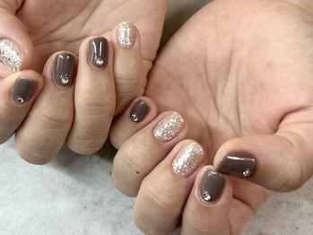エヌドットプラスネイル(N.plus NaiL)/秋ネイル