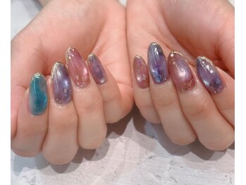 ネイルアンドアイラッシュスタジオ シュシュ(chouchou)/大人のカラフル