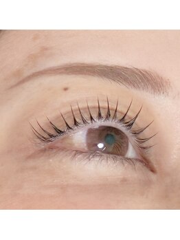 ノエル 下北沢(Noel)の写真/【下北沢唯一★マイラミネーション導入】自まつ毛のハリ・コシを持続し、艶のある美しいまつ毛へ◎