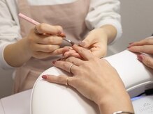 ネイルサロン 六番館