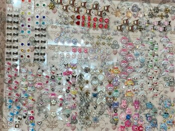 ルルミー(LuLuMe)/耳つぼジュエリーのシールたち