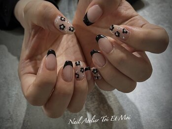 ネイルアトリエ トワエモア(Nail Atelier Toi Et Moi)/フレンチ