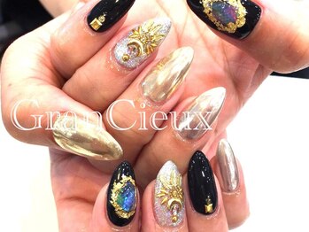 クアトログランシュ 青葉台(QUATRO×GranCieux)/ギラギラネイル