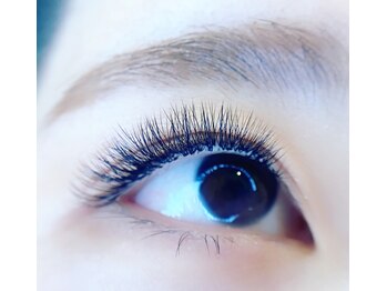 アンドルーチェ なんばパークス店(ANDRUCHE)/ボリュームラッシュ