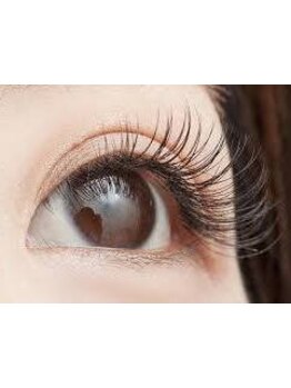 モテ可愛な目元にしたい