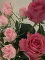 アロマタミィー(Aroma tammy) お花があるサロン♪綺麗なお花がお客様をお迎え致します。