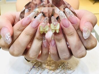 エスフィーネイルサロン ブリーユ(Esfy nailsalon Brille)/ラメグラネイル