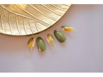 アムルーズ(Amoureuse)/ぬりかけネイル