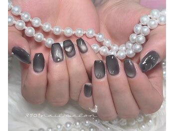 マグロ ネイルサロン/