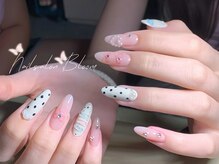 ブルーム(Bloom)/【チップスカルプ】トレンド定額