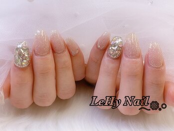 レヒネイル(LeHy nail)/埋め尽くしネイル