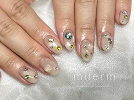 宝石ネイル /Momoka