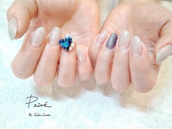 プリヴェ バイ サロンリュクス(Prive by Salon Luxe)/ハートのビジューネイル