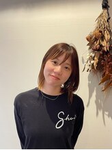シュオ(shuo) saya 