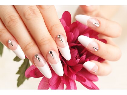 クリスタルネイル ゆめタウン博多店(CRYSTAL NAIL)の写真