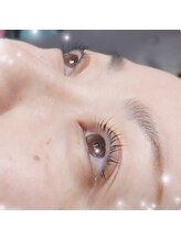 ロゼ/すっぴんでも美しい美まつげへ…