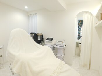 ティンク 心斎橋(Tink)/フカフカなリクライニングチェア