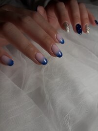 ニュアンスネイル　個性派ネイル