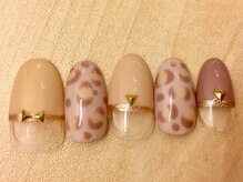 リュストゥール アンド フォンス(Lustr'e&fons)/レパードネイル♪