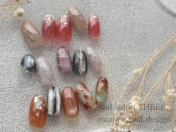 スリー(THREE)/【11月】ニュアンス定額デザイン