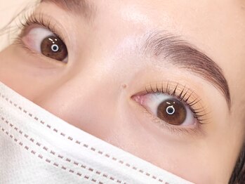 コル(col.)/ラッシュリフト+眉スタイリング