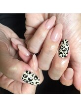 アイラッシュアンドネイル専門店 クラル(CURAR)/アニマル柄ネイル￥7980