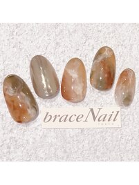 ブラウン×ゴールド