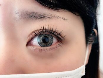 エミリア(EmiLia)/パリジェンヌラッシュリフト