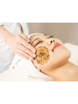 ホウレイ線・たるみ改善！予防ケア