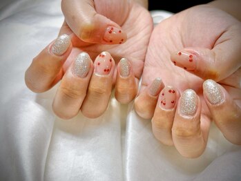 にっこりネイル【4/4 NEW OPEN(予定)】の写真/【お得に可愛く♪】季節感やトレンドを取り入れた旬なデザインを多数ご用意♪定額デザイン¥7700~