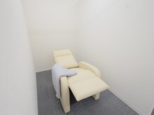 エヌ(N)/アイラッシュ/フットネイル施術