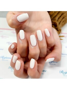 リジュベ(Rejuve)/ホワイトなスクエアネイル☆