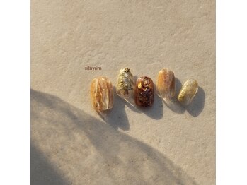 シルニー リム(Silny rim)/やり放題コース［ニュアンス］