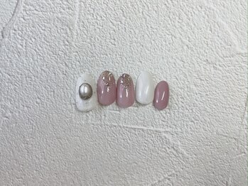 ニコルネイル(nicole nail)/定額10000円 上品デザイン