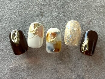 ブロンシュ(Blanche)/6200yenDesign