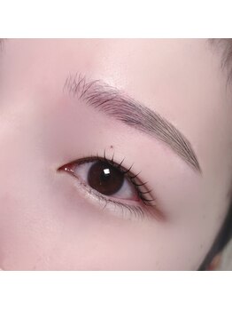 アテ ドゥ(ate deux)/眉スタイリング×まつ毛パーマ